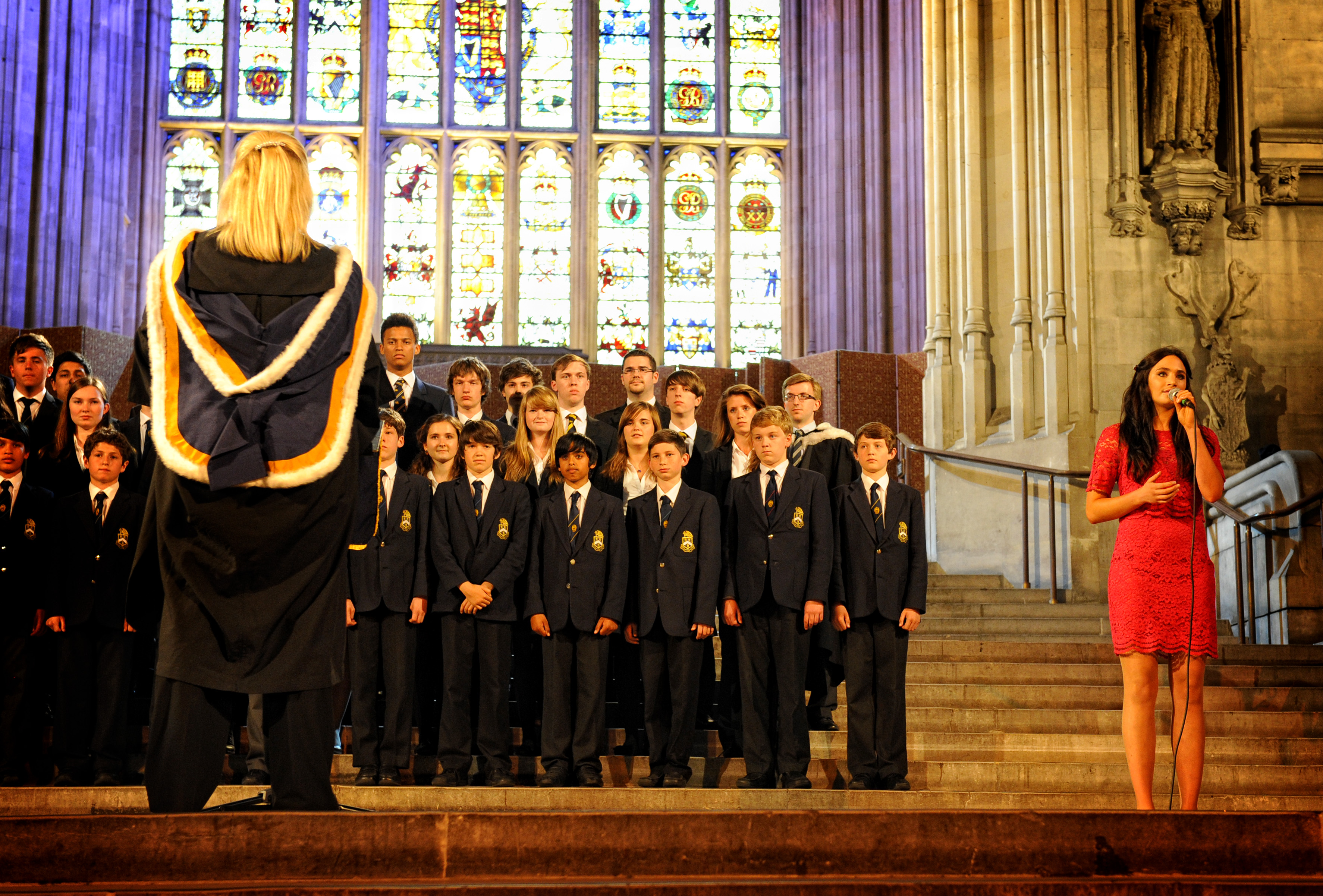 Laura Wright and Reading Blue Coat School Chamber Choir
